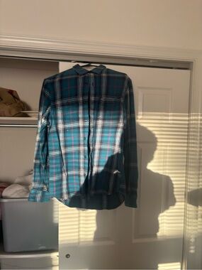 Old Navy Teal Plaid Long-Sleeve Button-Down Shirt